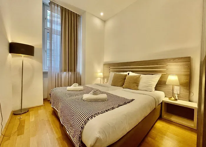 Vienna City Apartment 7
