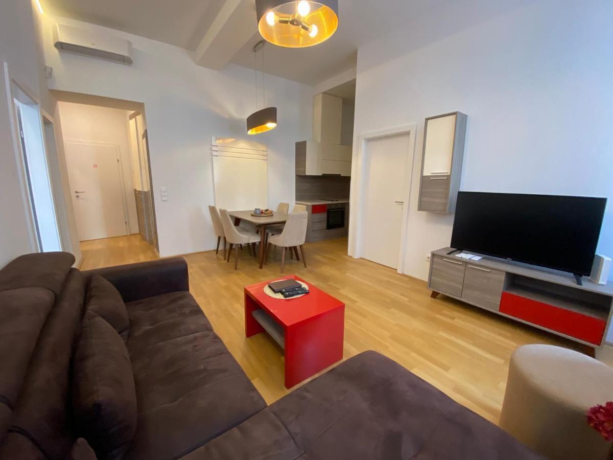 Apartament 7