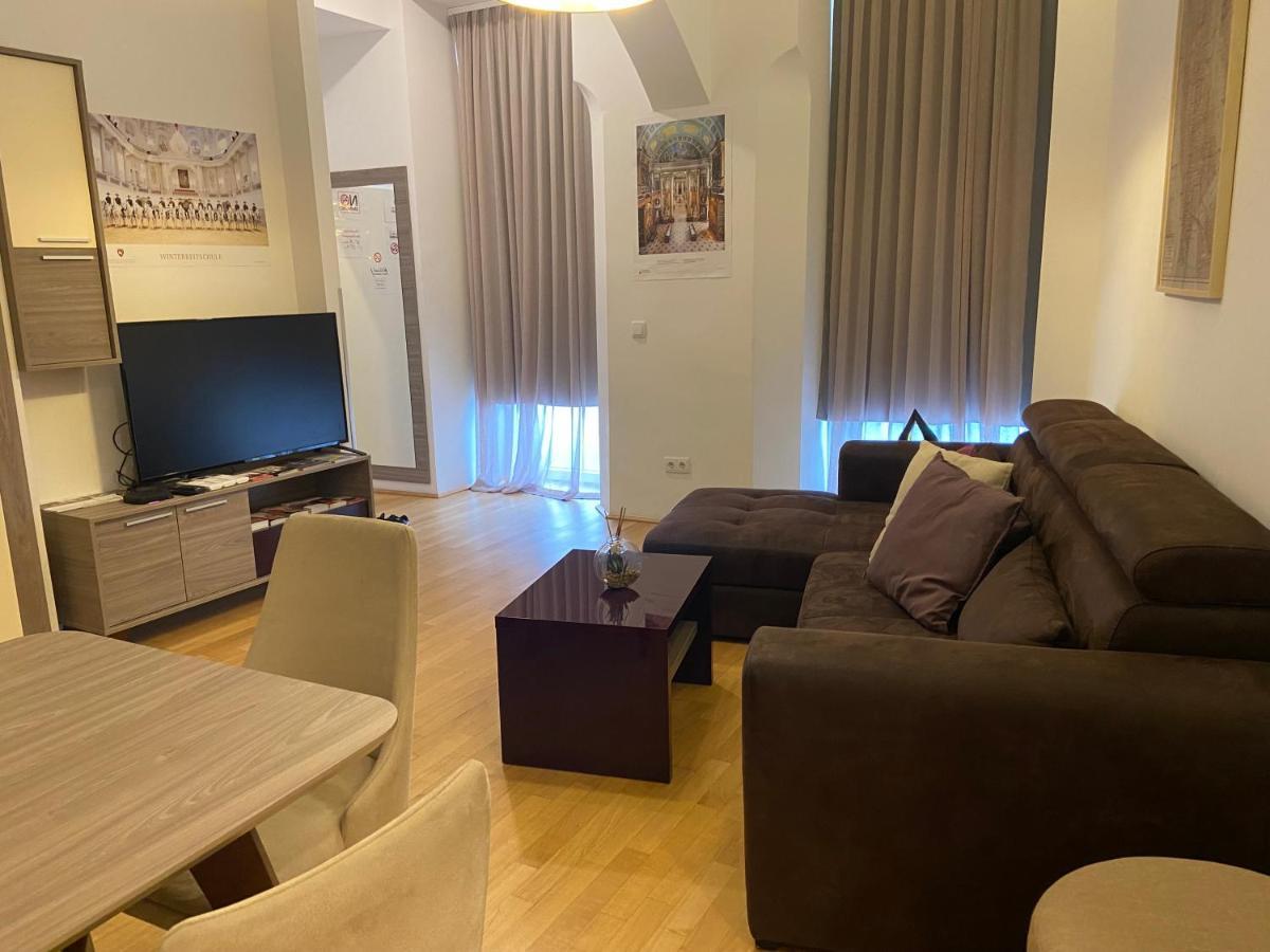 Apartament 7